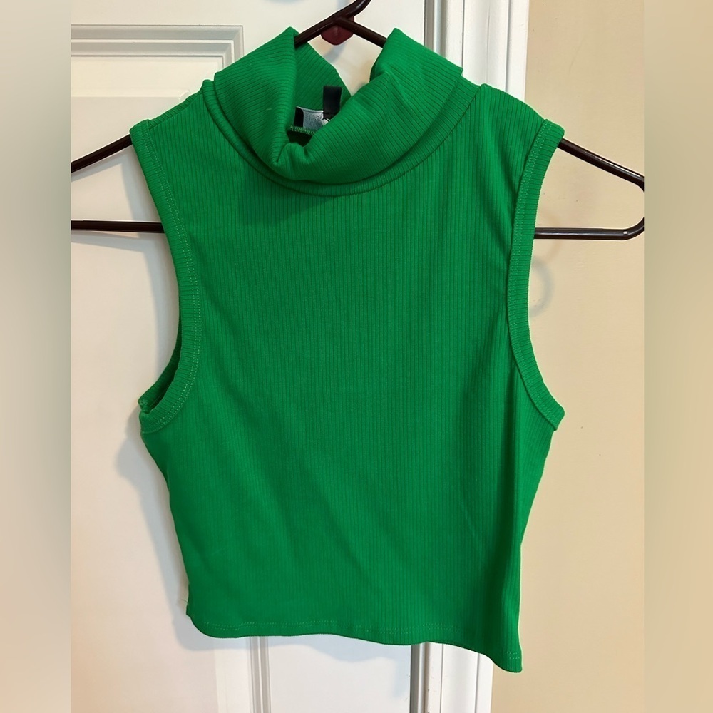 NWOT Spark My Interest Green Ribbed Turtleneck Crop Tank Top - Picture 2 of 7